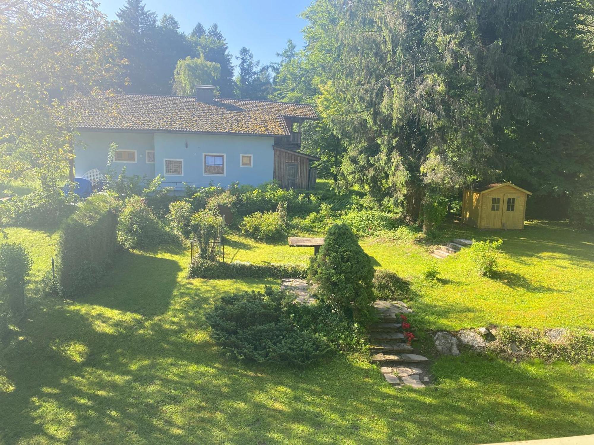 Ferienwohnung Efeunest Velden Фельден-ам-Вёртер-Зе Экстерьер фото